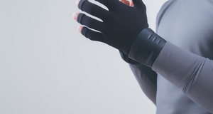The Importance of Finger Flexibility in Virtual Reality Gloves