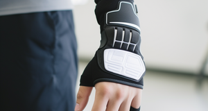 Grip Sensors: The Future of Virtual Reality Gloves